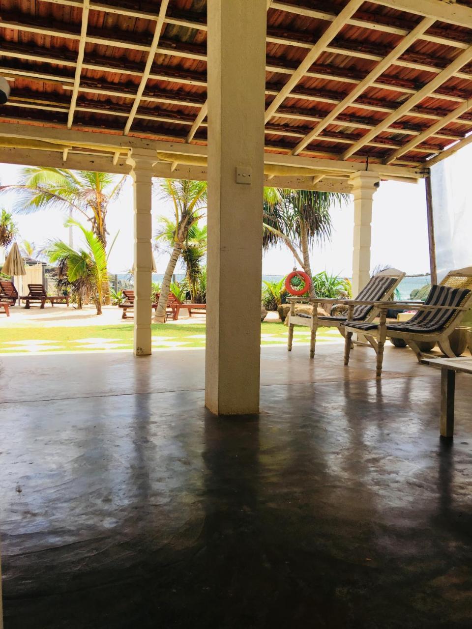 Villa Thotupola อาฮังกัลลา ภายนอก รูปภาพ